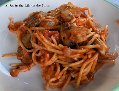 One Pot Mushroom Spaghetti