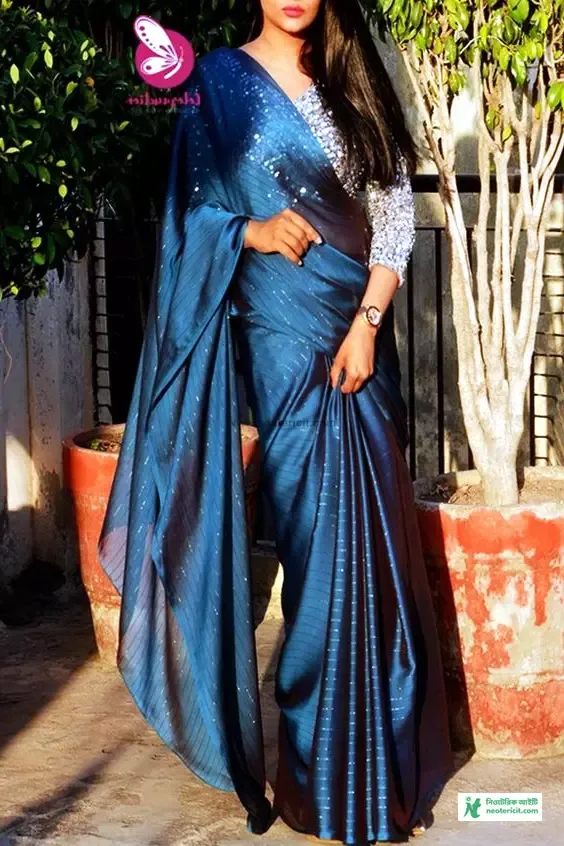 Blue Saree Profile Pic - Blue Saree Wearing Pics, Photos, Pictures - Blue Saree Designs & Prices - blue saree pic - NeotericIT.com - Image no 4