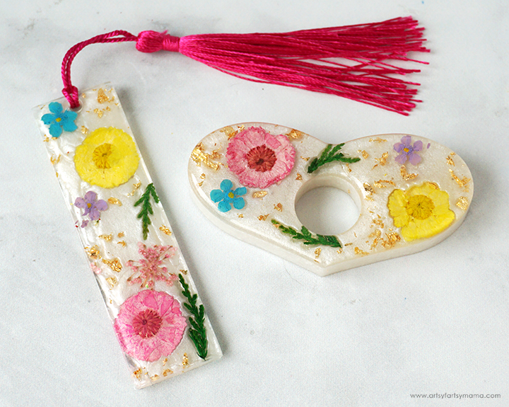 Dried Flower Resin Bookmark + Page Holder Set