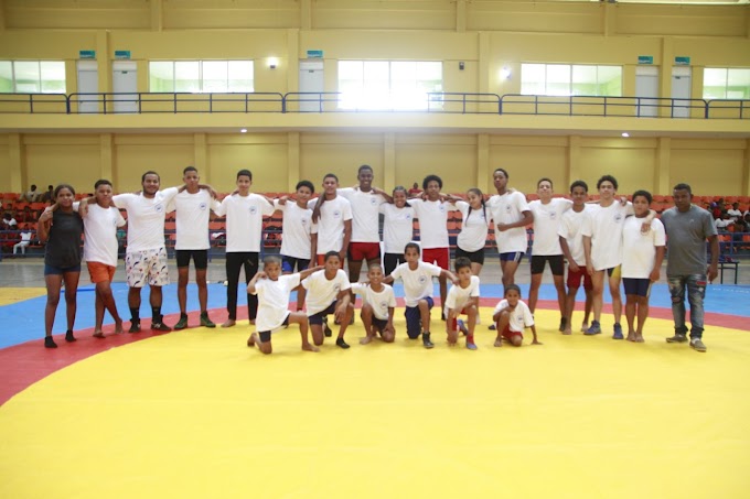 Provincia Santo Domingo Gana El Torneo De Lucha Olímpica