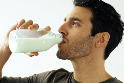 Minum Susu Lebih Baik Pagi Atau Malam