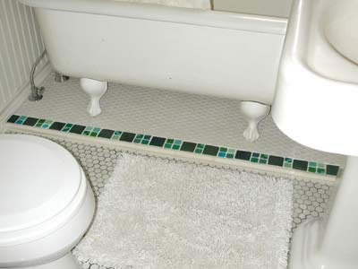 Bathroom ceramic tile desh