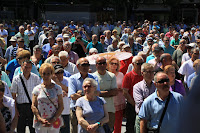 Concentración de pensionistas en Herriko Plaza