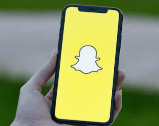 Snapchat Launches Dual Camera
