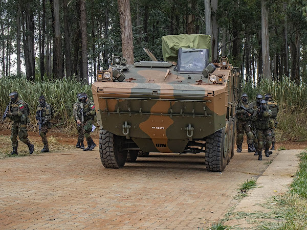 Armée Brésilienne/Brazilian Armed Forces/Forças Armadas Brasileiras - Page 39 FVtqnIdWIAIeBU1