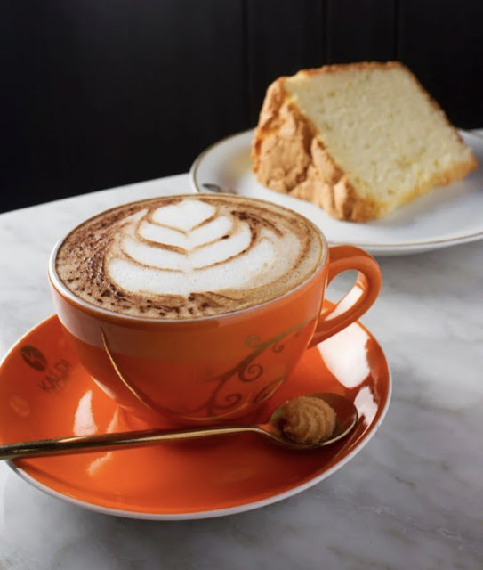 CAFETERIA: Tres mil millones de tazas de café celebran el 1º de octubre.
