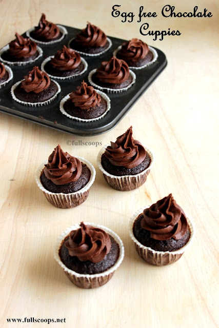 Eggless Chocolate Cupcakes