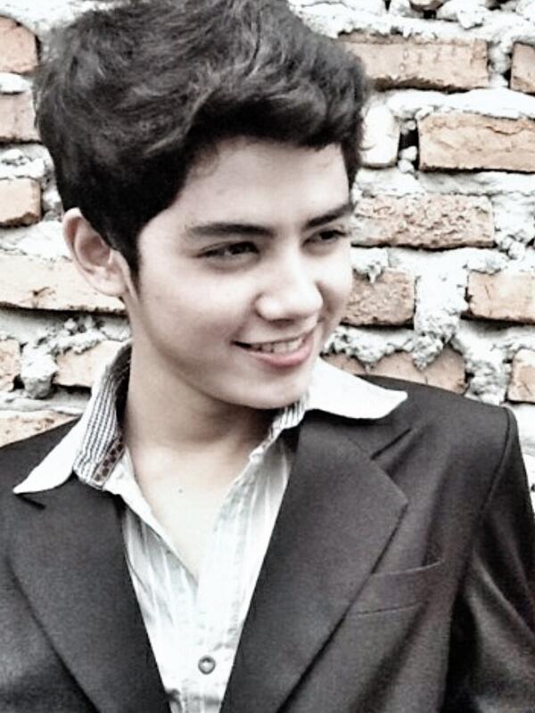 Profil Biodata dan Foto Aliando Syarief Terbaru 2014