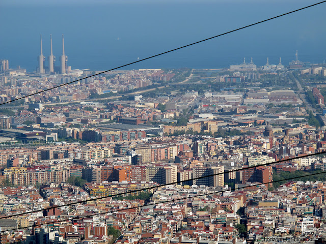 Vista de Barcelona y Sant Adrià desde Collserola