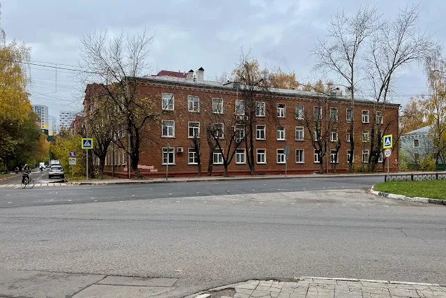 Долгопрудный, Центральная улица, Лихачёвское шоссе, жилой дом