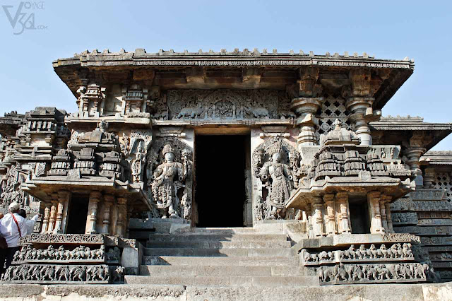 Hoysaleshwara Temple, Halebid - Hoysala temples