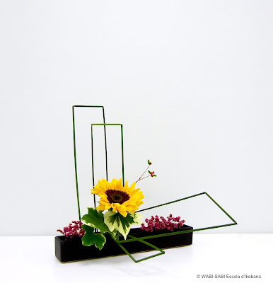 Ikebana-jiyuka-freestyle-wabisabi-escoladikebana