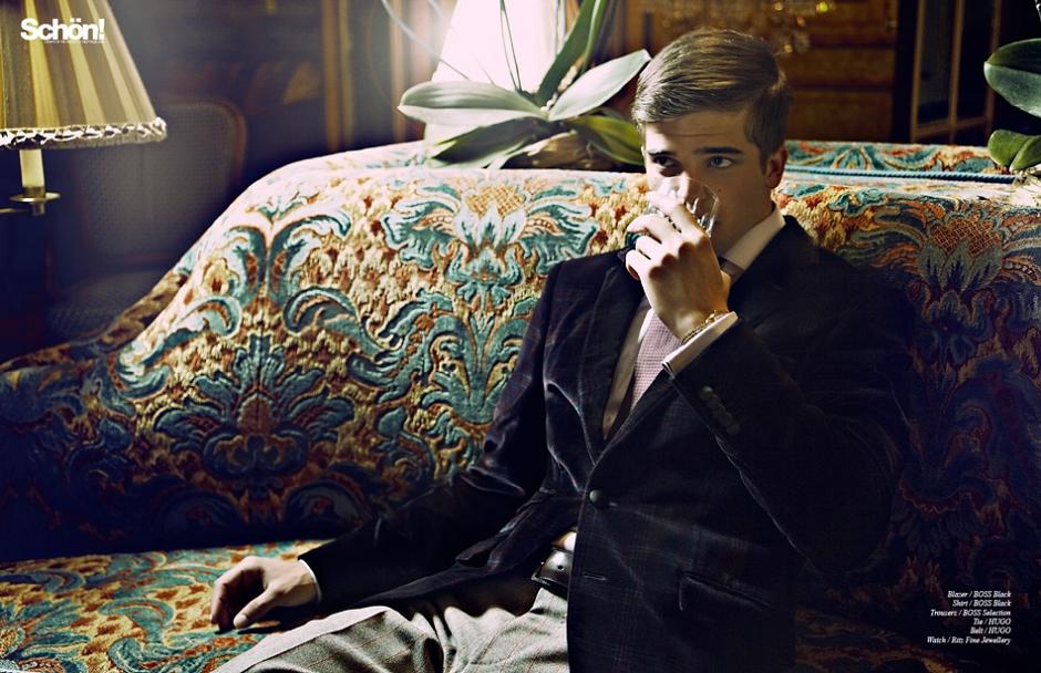 Constanza Saravia & River Delfin Viiperi: Schon! Magazine issue 19