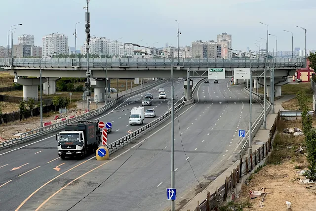 вид с временного путепровода Дмитровского шоссе, Валаамская улица
