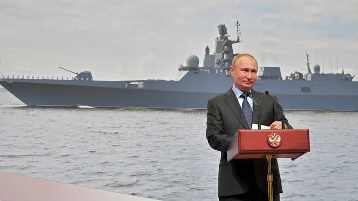 Putin Resmikan Kapal Selam Nuklir Baru