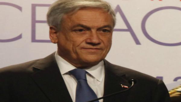 Expresidente Piñera planea viajar a Venezuela para reunirse con la oposición
