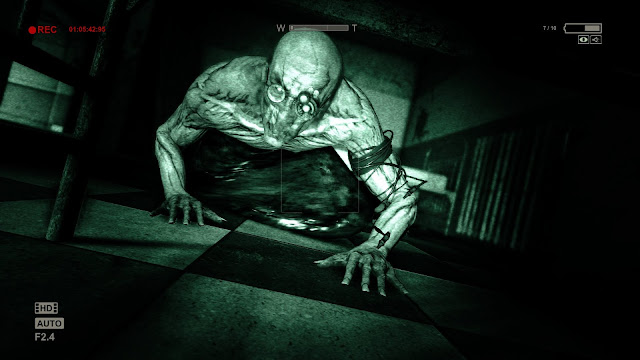 Outlast Free For PC