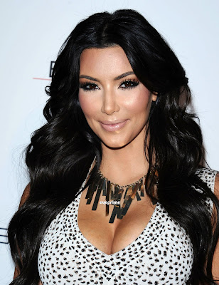 Kim Kardashian is a Most popular Hollywood Sexy Actrees