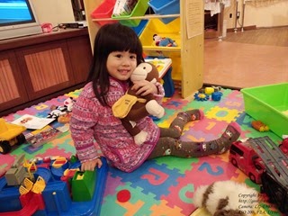 CAM09406