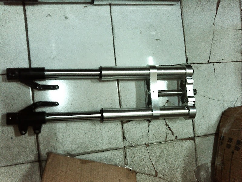 19+ Shock Depan Motor Limbah Moge, Untuk Style Kamu