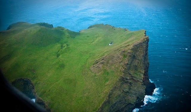 La casa en la isla de Elliðaey