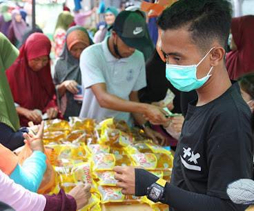 Sukses Kendalikan Inflasi, Mendagri Apresiasi Bazar Sembako Murah yang Digelar Pemko Batam