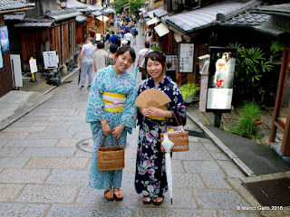 KIMONOS DE JAPÓN