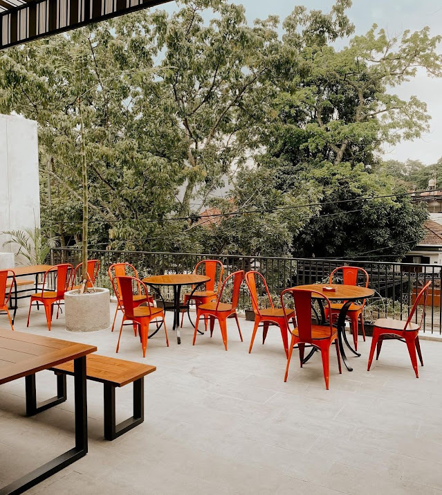 Cafe Rooftop di Bandung Terbaru