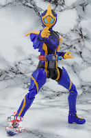 S.H. Figuarts Kamen Rider Jeanne 12