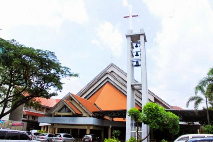 Catatan kecil @marpheliste: Gereja Hati Santa Perawan 