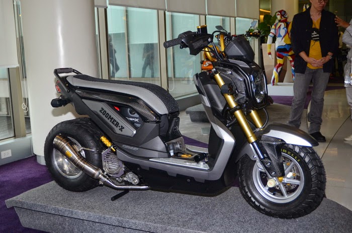 Berita masakini: Galeri Foto Modifikasi Honda Zoomer X Terbaru