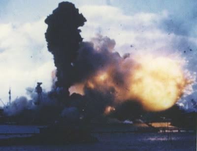 Rare Photos of Pearl Harbor Attack Seen On www.coolpicturegallery.us