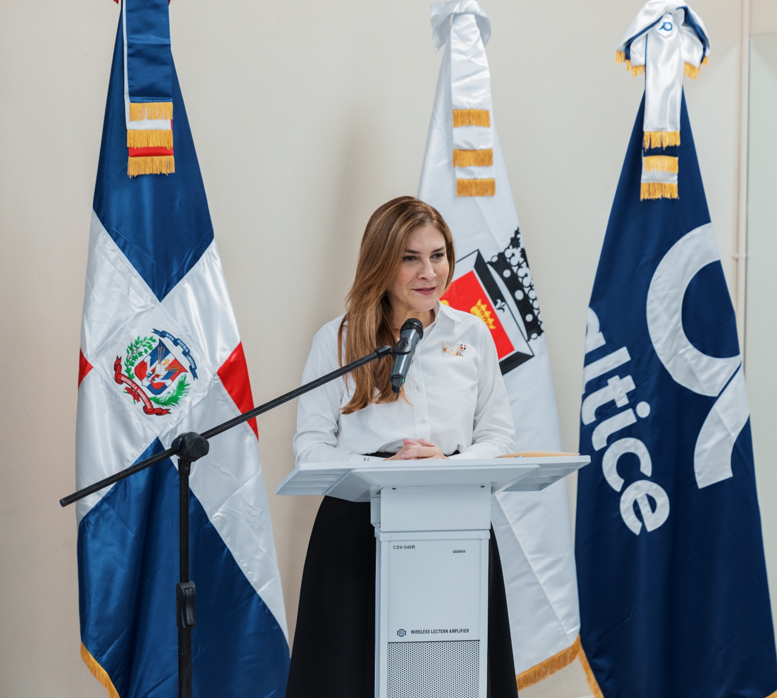 Alcaldía del Distrito Nacional, Altice y Cincinnatus entregan certificados a estudiantes del proyecto Futuro de Esperanza
