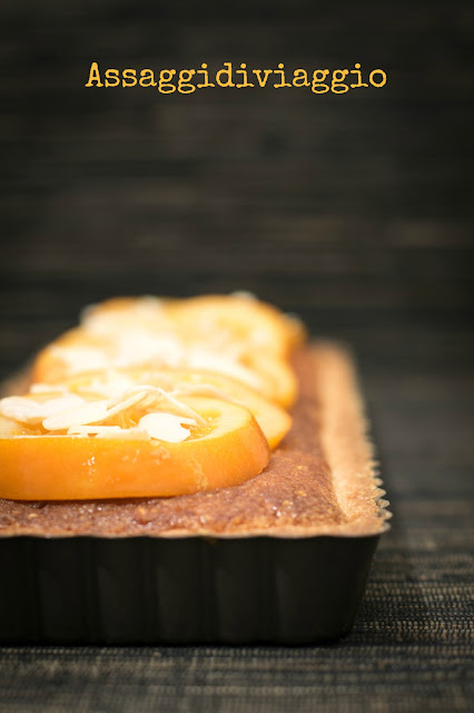 Crostata frangipane con arance glassate