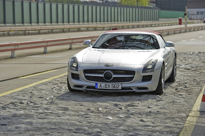 2012 Mercedes-Benz SLS AMG Roadster