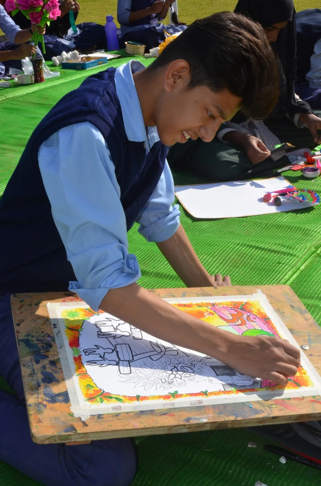 Dr. Farida Naim: Inter School Art & Craft Competition