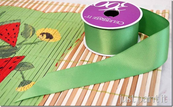 cut-ribbon-to-hang