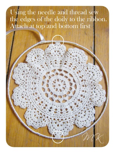 Doily Mobile 16