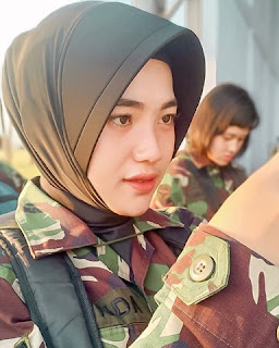 7 Prajurit Cantik dan Ayu ini Bikin Gagal Fokus