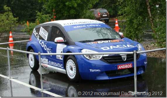Dacia Fandag 2012 Onthulling Lodgy 05