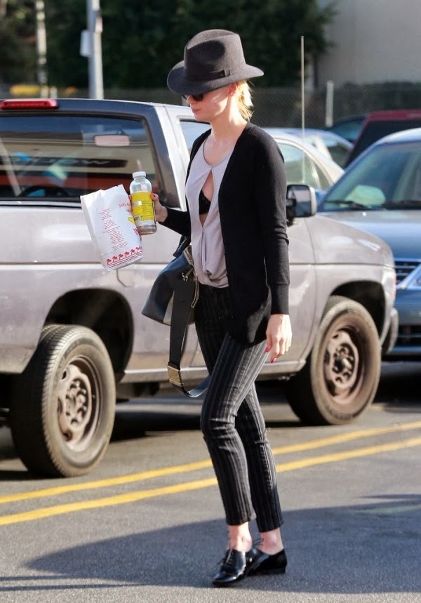 Celebrity Casual Style January Jones ジャニュアリー ジョーンズ Celebrity Casual Style January Jones ジャニュアリー ジョーンズ