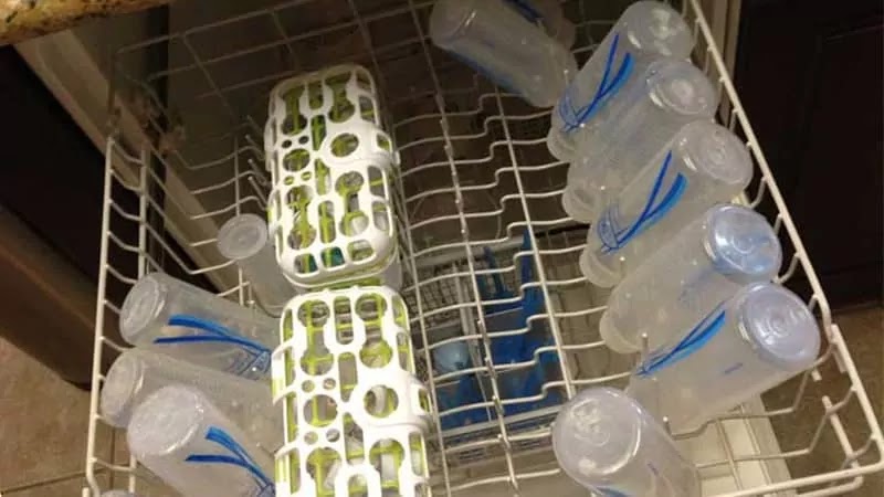 Can you wash baby bottles in the dishwasher