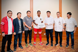 Jokowi Berikan Bonus Pada Timnas Sepak Bola U-16