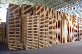 wooden pallet supplier batam, jual pallet kayu batam, jual papan pallet kayu