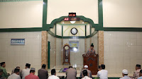 Serap Masukan dan Aspirasi Masyarakat Kapolres Soppeng Safari Subuh Berjamaah di Masjid Babussalam BTN Lalabata 