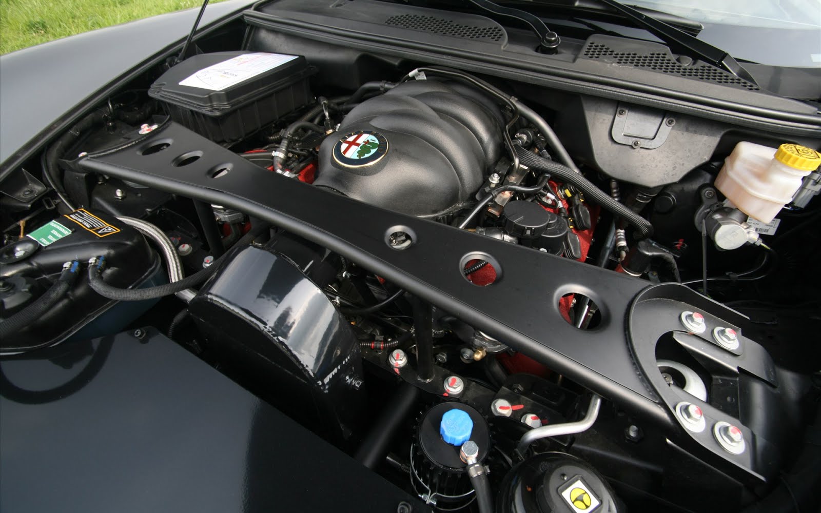 Luxury sport cars, Alfa Romeo sport cars, Alfa Romeo 8c, sport cars engine