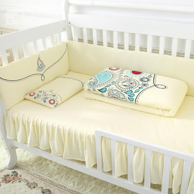 https://www.beddinginn.com/product/Warm-And-Comfortable-Super-Soft-Elegant-Yellow-Crib-Bedding-Sets-11056692.html