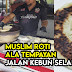 Beli Muslim Roti Naan Beratur Panjang Di Pasar Malam Jalan Kebun Shah Alam