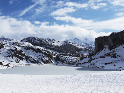 Lago Ercina, Covadonga.  Grupo Ultramar Acuarelistas