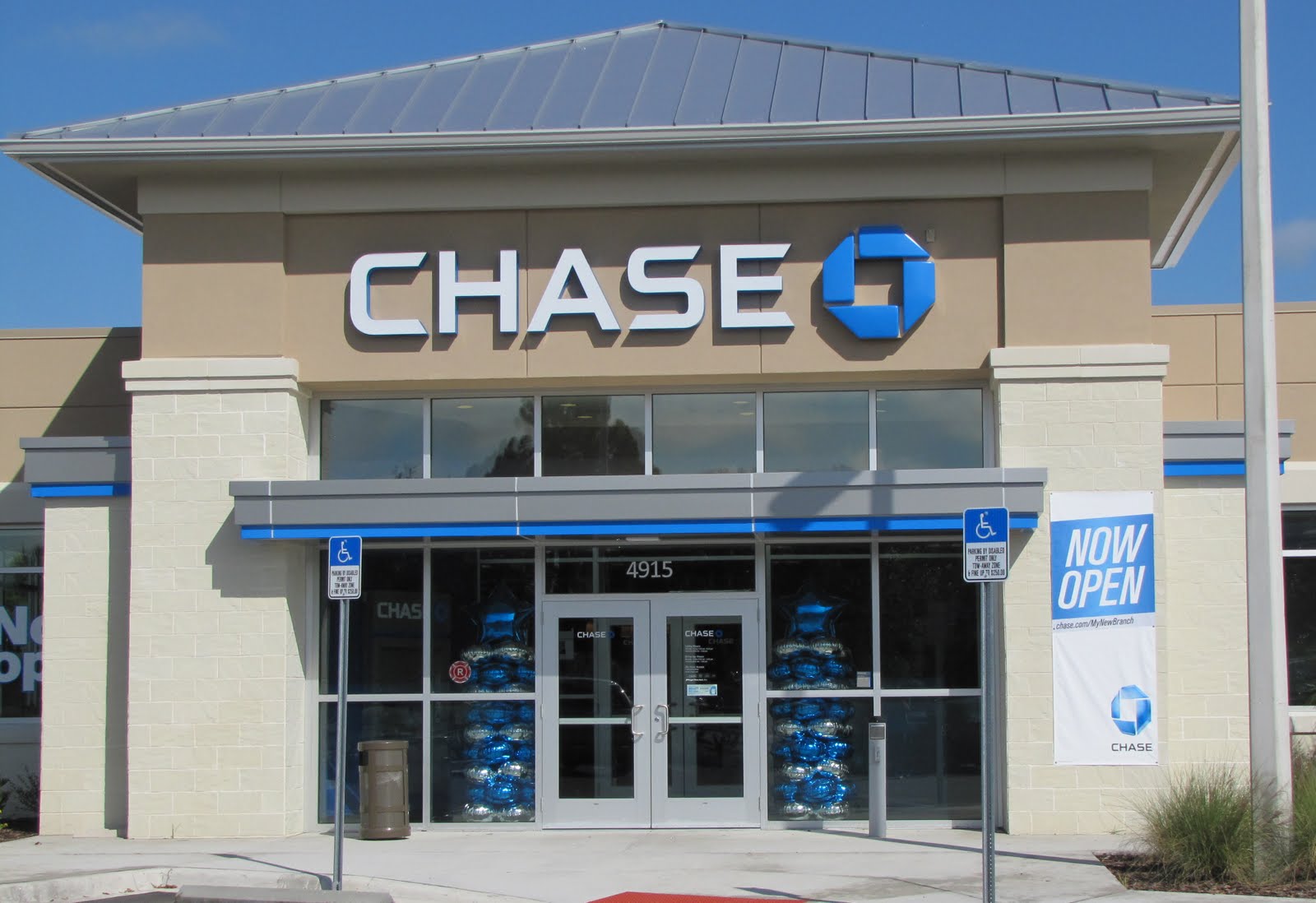 Party People Event Decorating Company: Chase Bank Grand Opening 